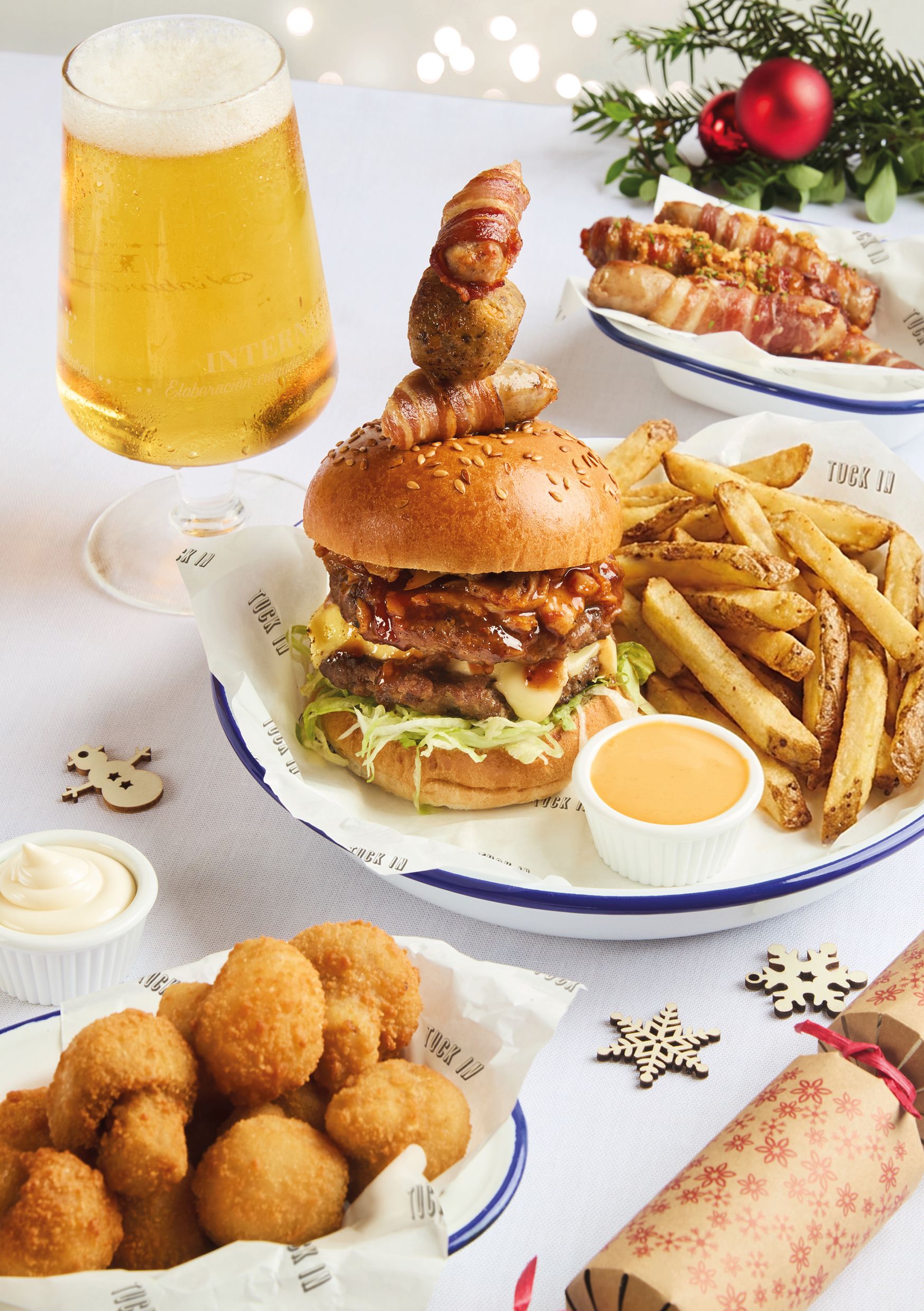 Festive Lunch & Dinner at The Fox Cub in Spennymoor